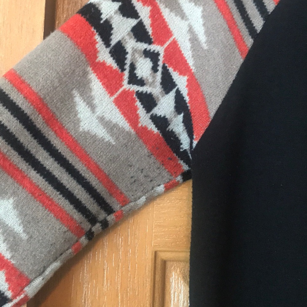 Aztec Sweater - Picture 2 of 4